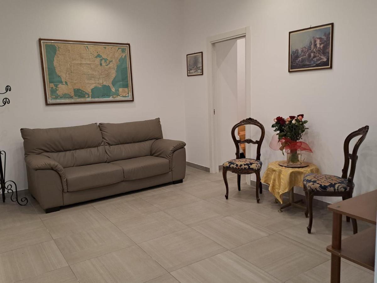 Lilibet Apartment Palermo Bilik gambar